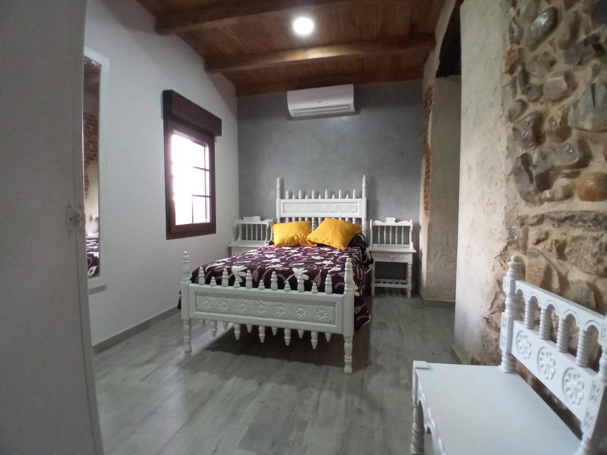 Hostal La Medina De Camponaraya Exterior foto