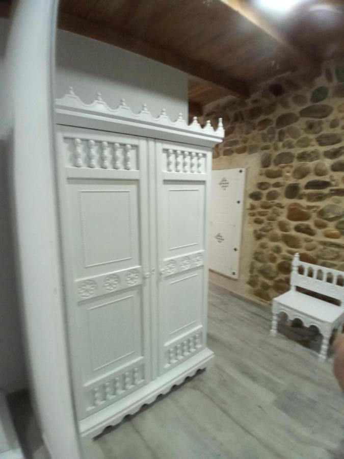 Hostal La Medina De Camponaraya Exterior foto